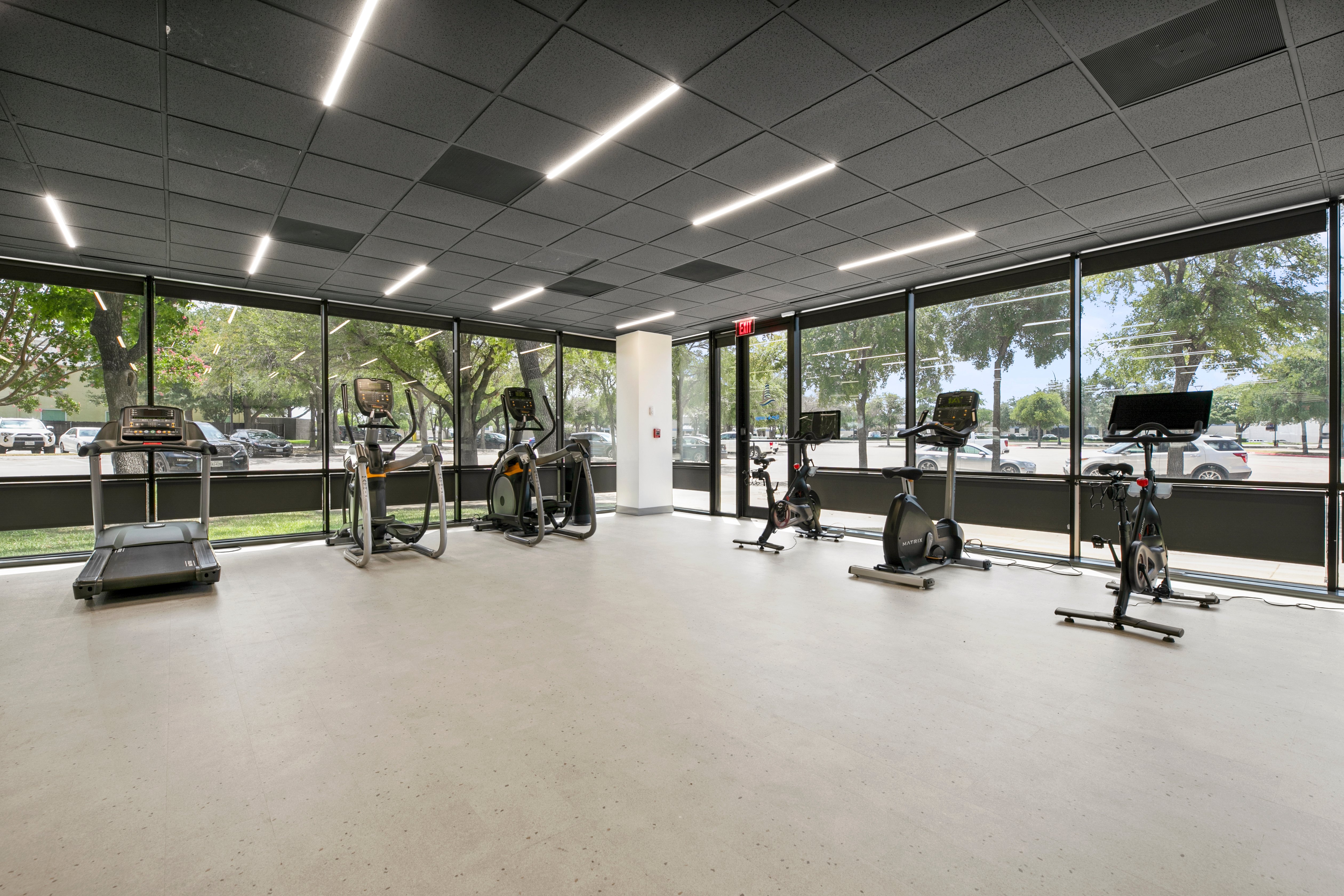Centerpoint IV Office Space - TXRE Leasing